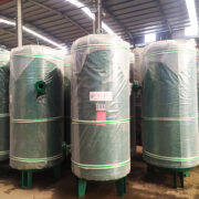 Store air and stabilize the output air pressure