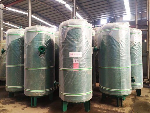 Store air and stabilize the output air pressure